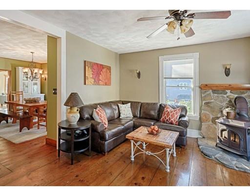 220 School St, Franklin, MA 02038 photo 5