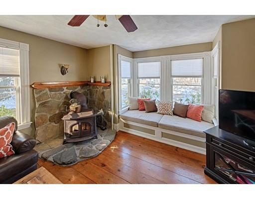 220 School St, Franklin, MA 02038 photo 3