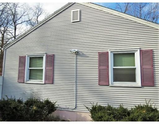 129 Keddy St, Springfield, MA 01109 photo 5