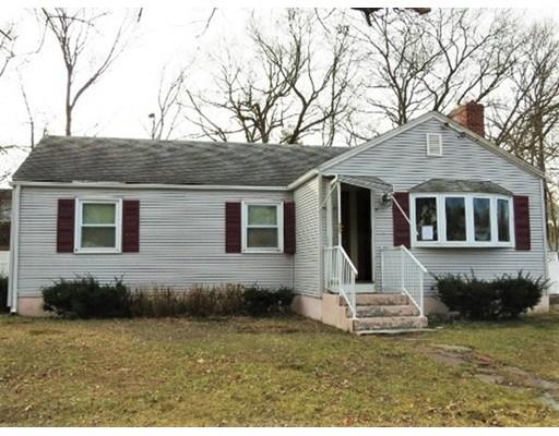 129 Keddy St, Springfield, MA 01109 photo 3
