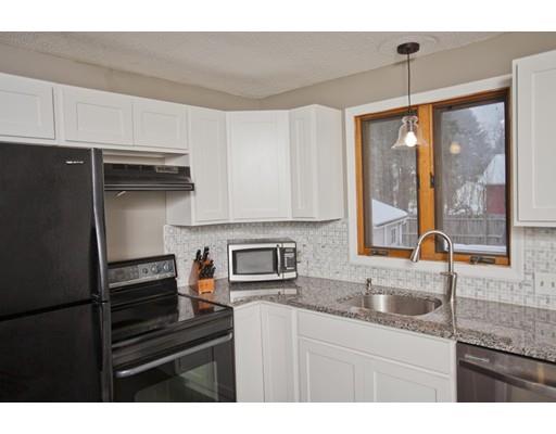 48 Burdette St, Springfield, MA 01108 photo 11