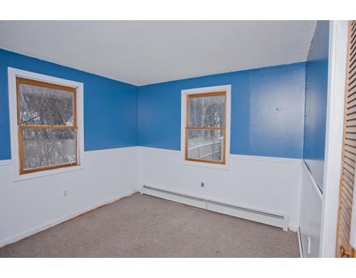 48 Burdette St, Springfield, MA 01108 photo 20
