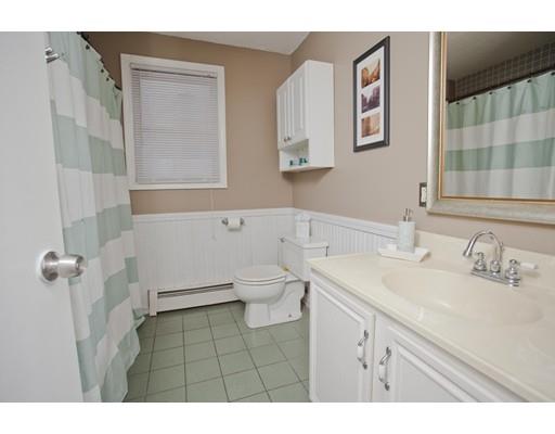 48 Burdette St, Springfield, MA 01108 photo 17