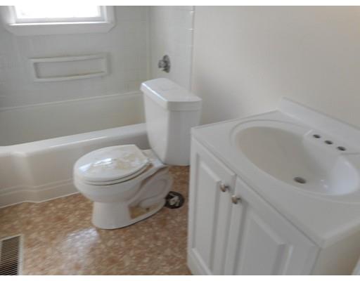 2 Meadow Ln, Danvers, MA 01923 photo 12