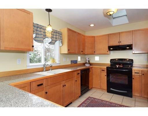 7 Agate Ave, Worcester, MA 01604 photo 12
