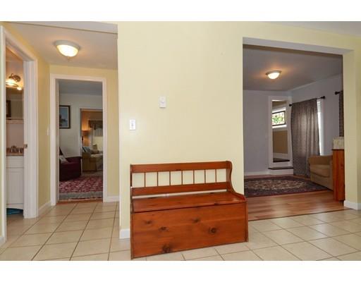 7 Agate Ave, Worcester, MA 01604 photo 16