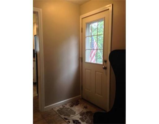 6 Ivy St, Worcester, MA 01604 photo 16