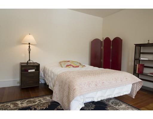 52 South St, Upton, MA 01568 photo 16