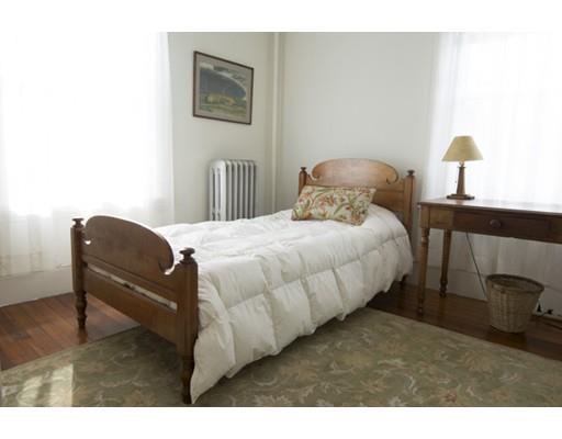 52 South St, Upton, MA 01568 photo 24