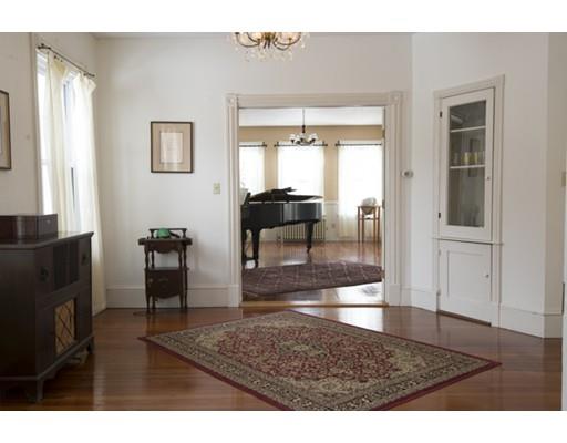 52 South St, Upton, MA 01568 photo 25