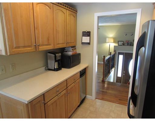 667 Wethersfield St, Rowley, MA 01969 photo 9
