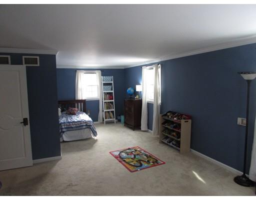 667 Wethersfield St, Rowley, MA 01969 photo 13