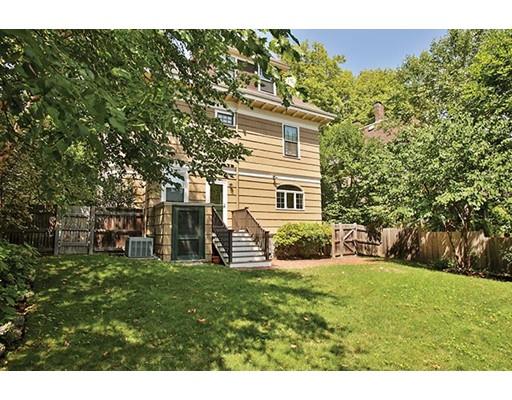 19 Beals St, Brookline, MA 02446 photo 8