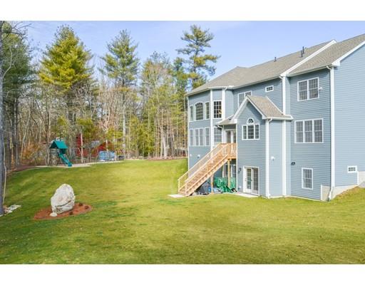27 Mill Brook Ave, Walpole, MA 02081 photo 2