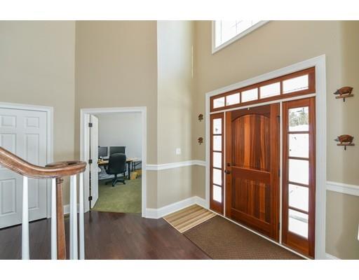 27 Mill Brook Ave, Walpole, MA 02081 photo 3