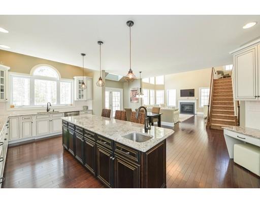 27 Mill Brook Ave, Walpole, MA 02081 photo 10