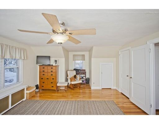 64 Vail St, Springfield, MA 01118 photo 14