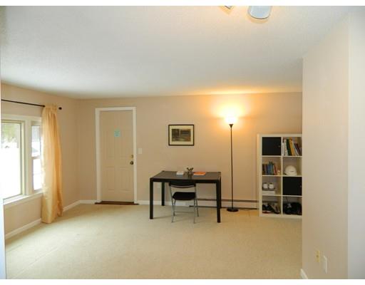 20 Swallow Ln, Dunstable, MA 01827 photo 6