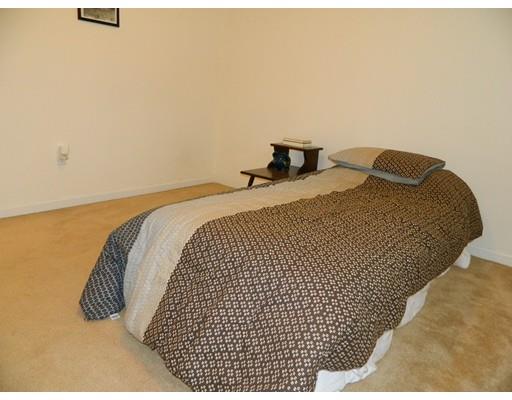 20 Swallow Ln, Dunstable, MA 01827 photo 16