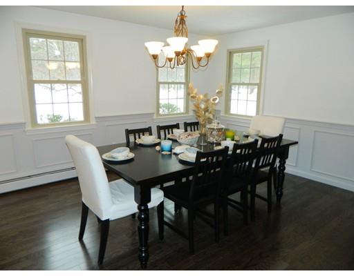 20 Swallow Ln, Dunstable, MA 01827 photo 8