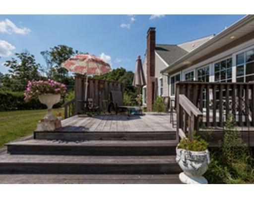 580 State St, Hanson, MA 02341 photo 3