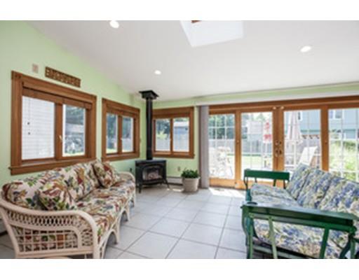580 State St, Hanson, MA 02341 photo 11