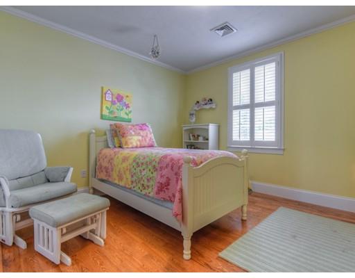 130 Woodledge Rd, Needham, MA 02492 photo 16