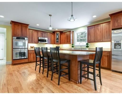 130 Woodledge Rd, Needham, MA 02492 photo 5