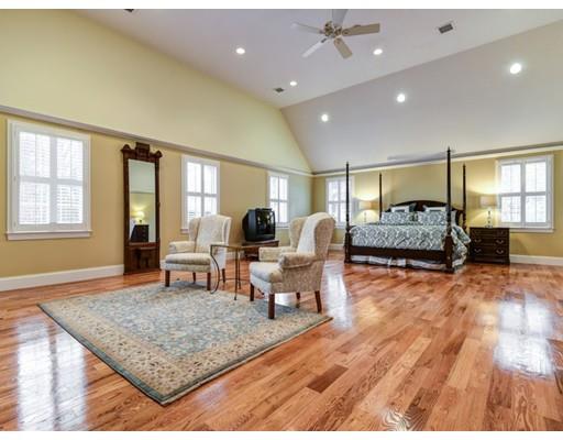 130 Woodledge Rd, Needham, MA 02492 photo 11