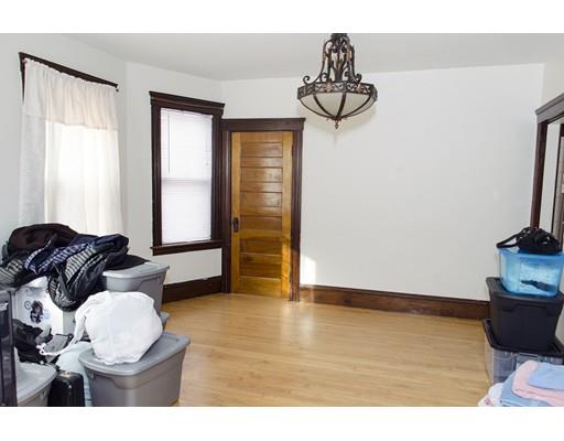 47 Stanton St, Worcester, MA 01605 photo 2