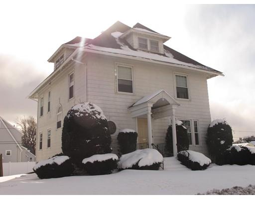 8 Wells St, Worcester, MA 01604 photo 2