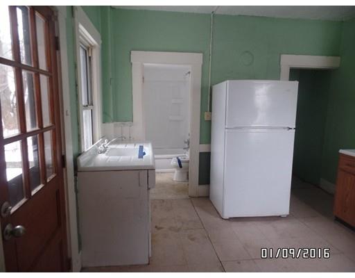 94 Maple St, Gardner, MA 01440 photo 3