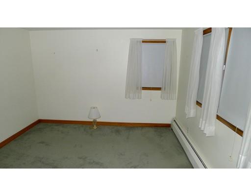 4 Donegal Rd, Peabody, MA 01960 photo 18