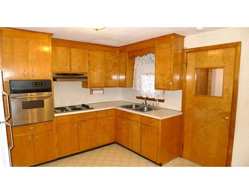 4 Donegal Rd, Peabody, MA 01960 photo 12