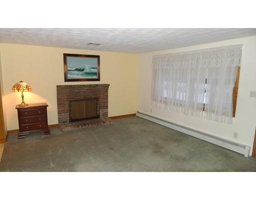 4 Donegal Rd, Peabody, MA 01960 photo 10