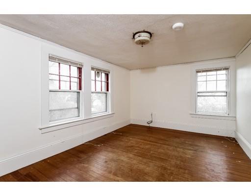 92 Gibbs Ave, Wareham, MA 02571 photo 3