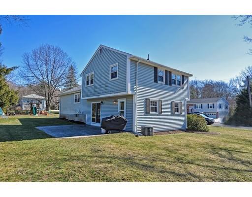 14 Whiting Ave, Walpole, MA 02081 photo 5