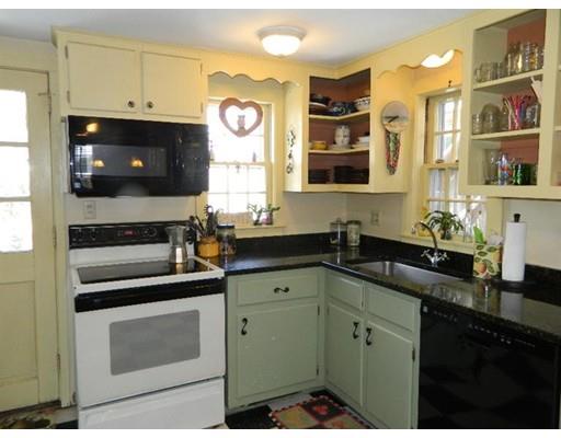 64 Folsom Ave, Hyannis, MA 02601 photo 9