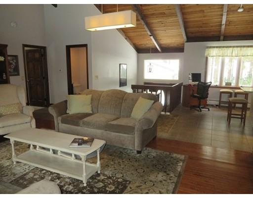 5 N Hillside Rd, South Deerfield, MA 01373 photo 14