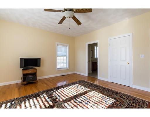 13 Regency Dr, Dracut, MA 01826 photo 13