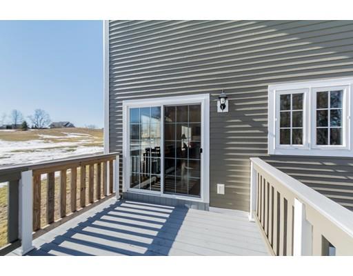 13 Regency Dr, Dracut, MA 01826 photo 2