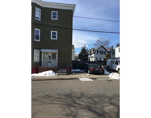 64 Cedar St, Lynn, MA 01905 photo 2