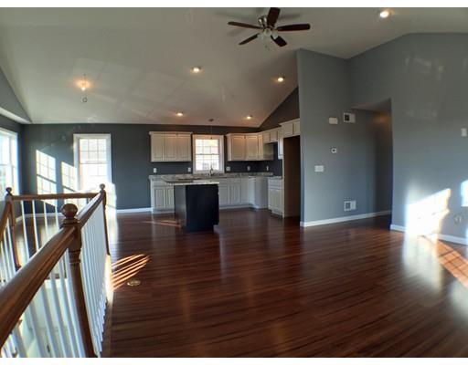 183 Henry St, Fall River, MA 02721 photo 6