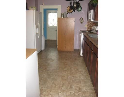 10 Myrtle St, Chicopee, MA 01013 photo 4