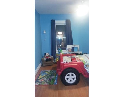 10 Myrtle St, Chicopee, MA 01013 photo 13