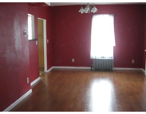 10 Myrtle St, Chicopee, MA 01013 photo 11