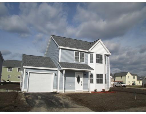 56 Ecklund Dr, Lowell, MA 01852 photo 1