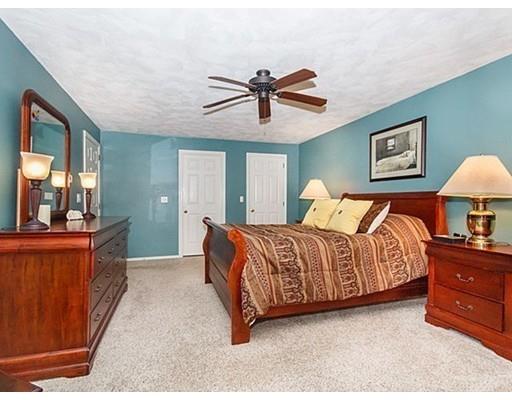11 Crestview Dr, Millis, MA 02054 photo 17