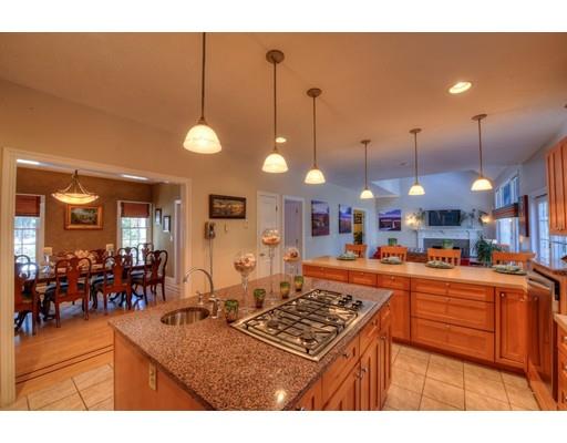 243 Eisenhower Dr, Barnstable, MA 02635 photo 8