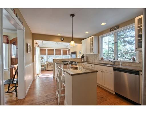 36 Bertram St, Beverly, MA 01915 photo 14